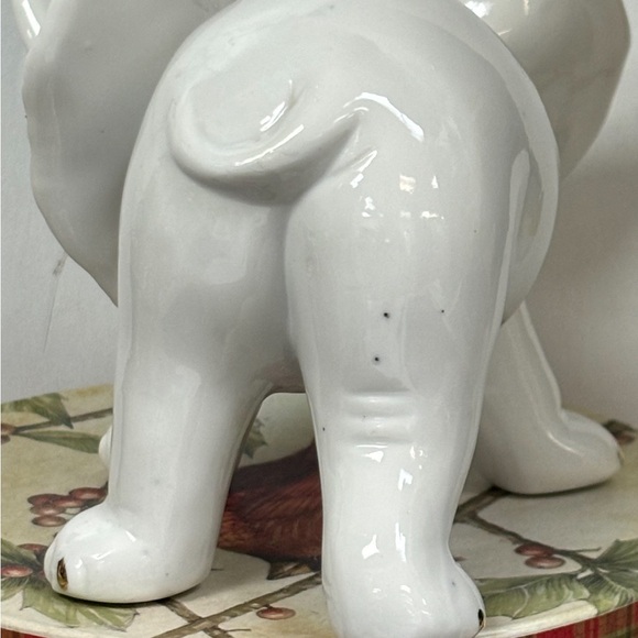 Elephant White with Gold Leaf Vintage Porcelain Figure - Picture 2 of 8